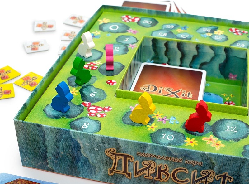 Настольная игра "Диксит" 8+