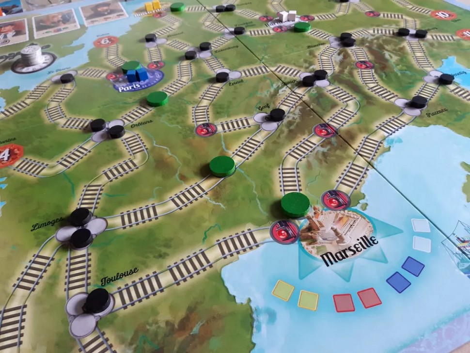 Настольная игра "Паровозы и Семафоры" 10+