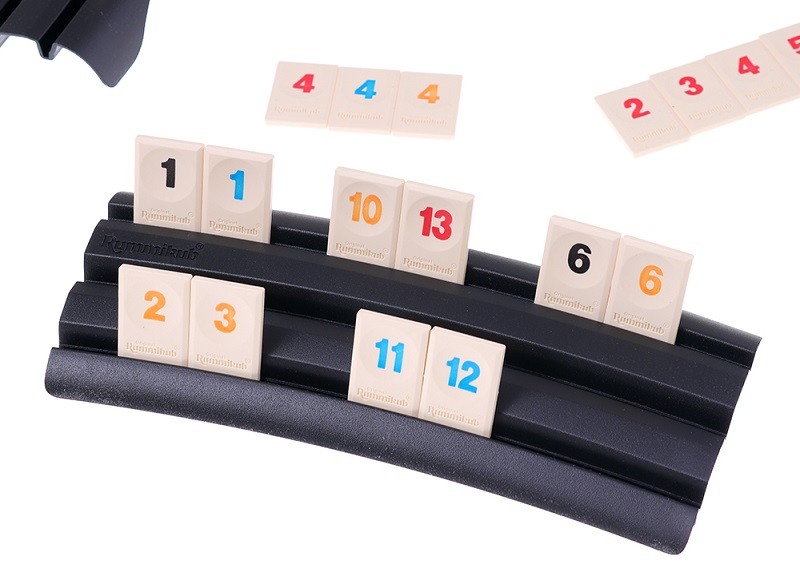 Настольная игра "Руммикуб. Без границ мини" 7+