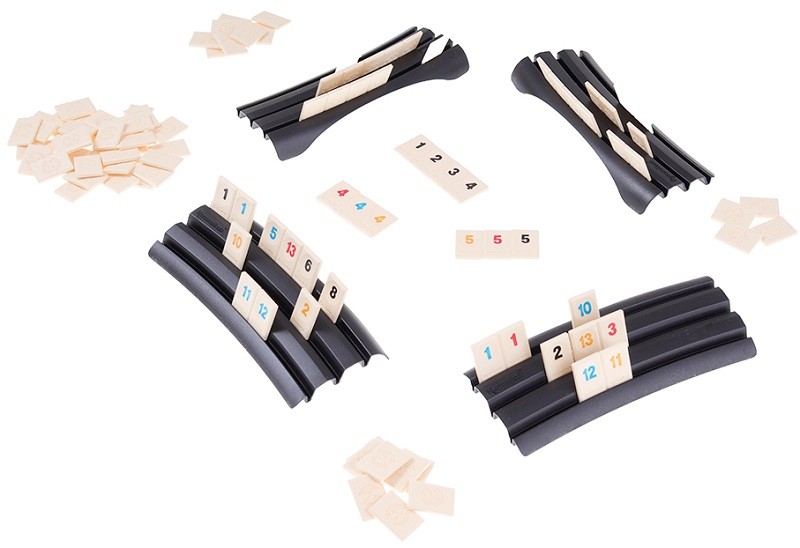 Настольная игра "Руммикуб. Без границ мини" 7+