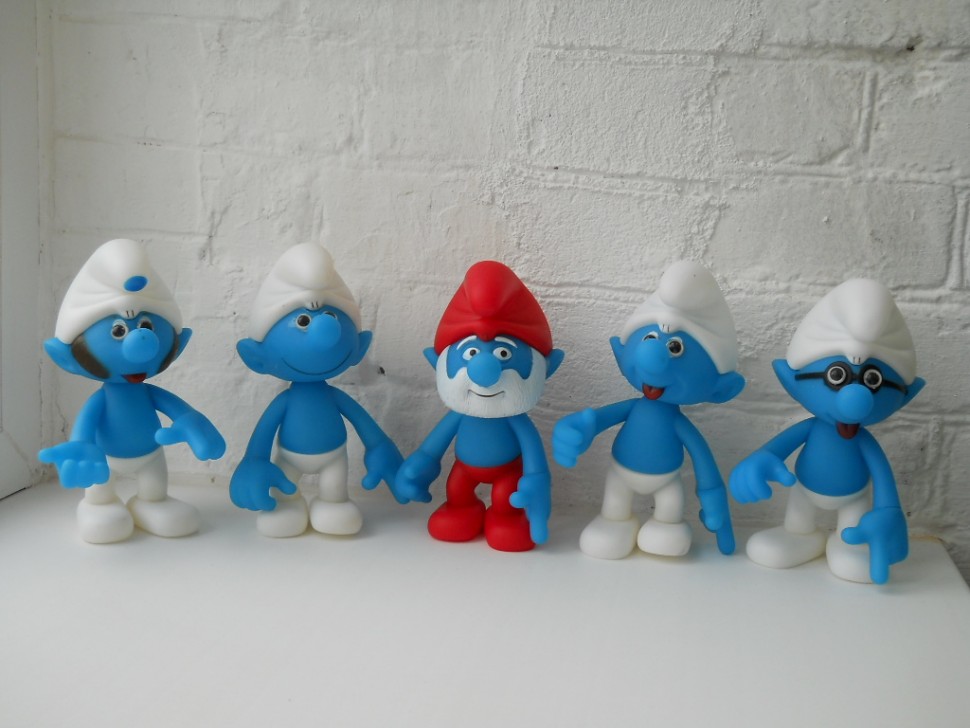 Смурфики.Игрушка сувенир в коробке 9,5*9,5*18,5 арт. 923918