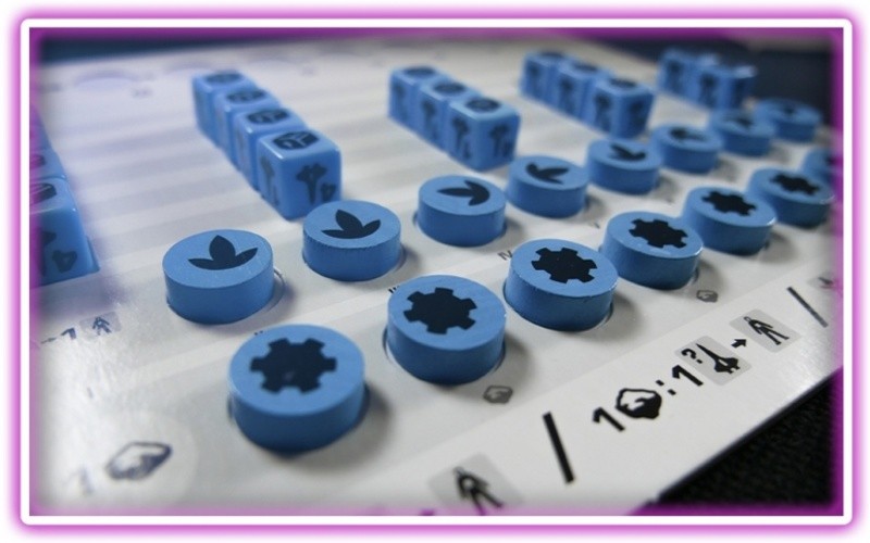 Настольная игра "Вдали от солнца" 14+