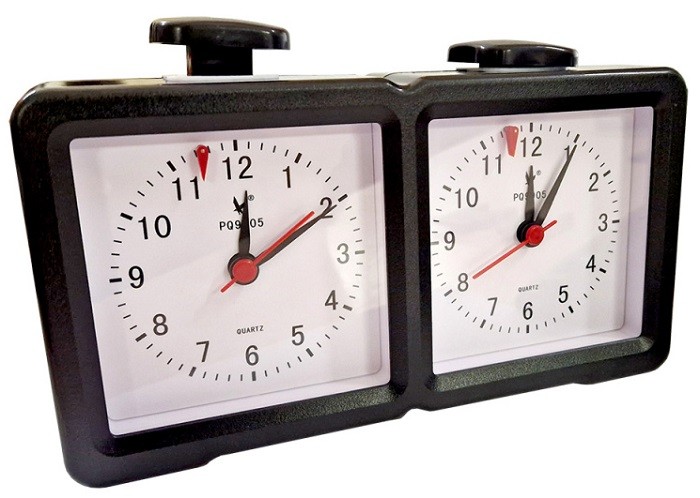Часы шахматные кварцевые