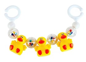 Жирафики. Подвеска-погремушка &quot;Забавные утята&quot; 0+