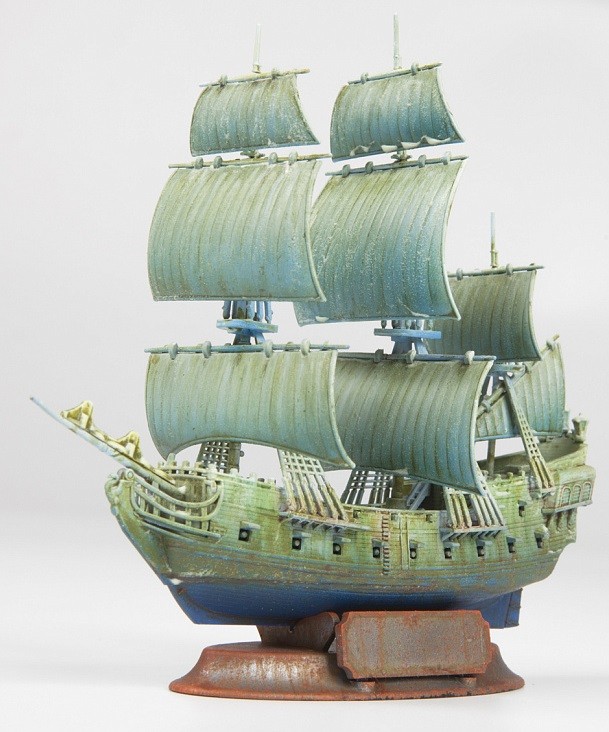 Модель сборная 1:350 "Летучий Голландец"