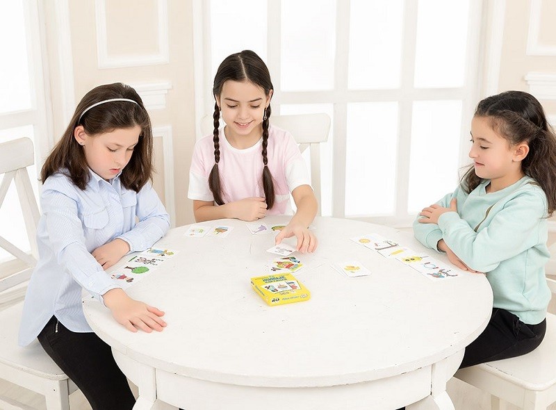 Настольная игра "Живые картинки" 4+